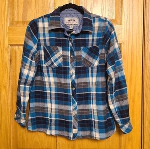 Legendary Whitetails Flannel Button Up